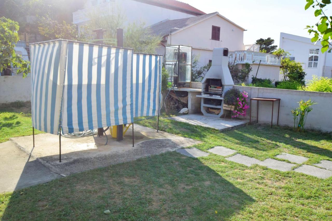 Apartments Keti Нин Екстериор снимка